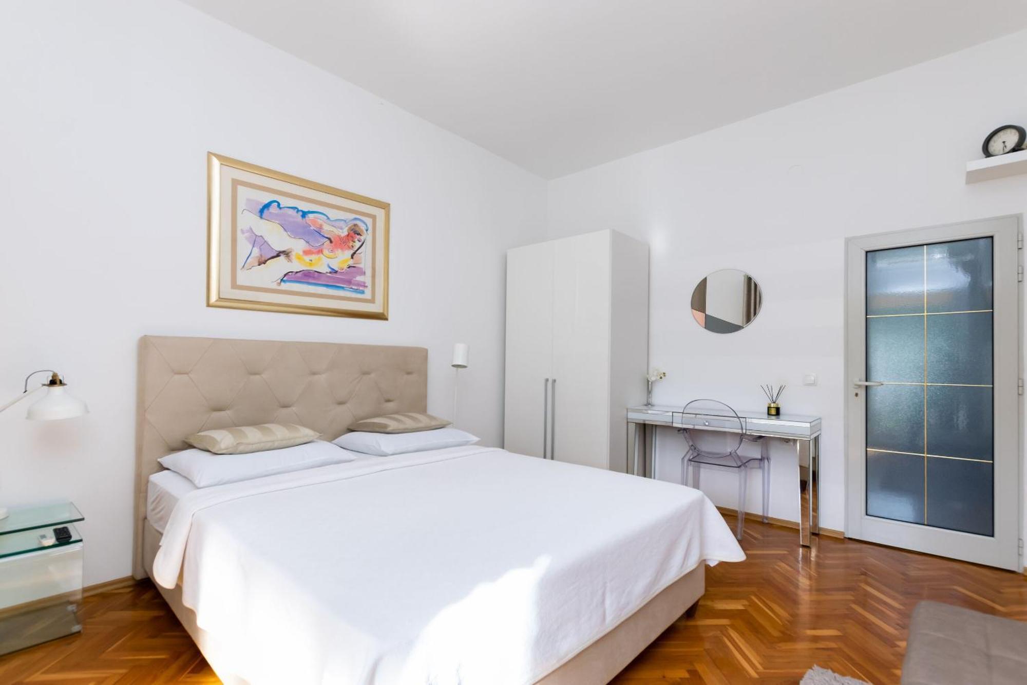 Apartments Sinisa Malinska Exterior photo